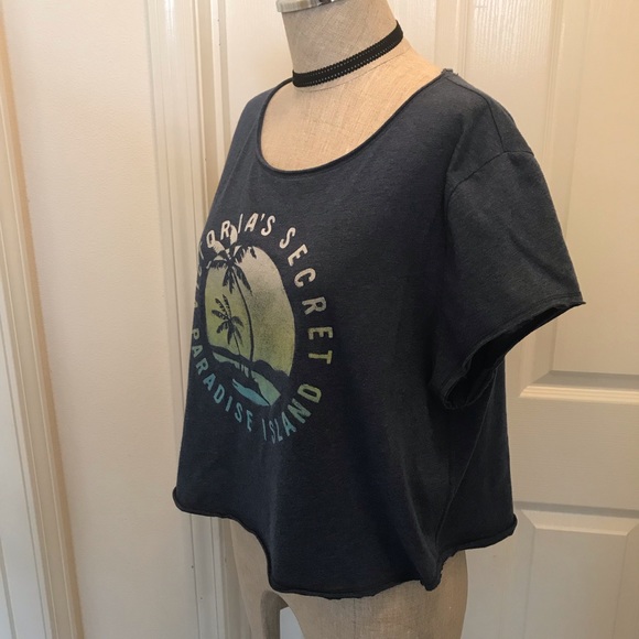 Victoria Secret vintage cropped logo tee - Picture 5 of 11